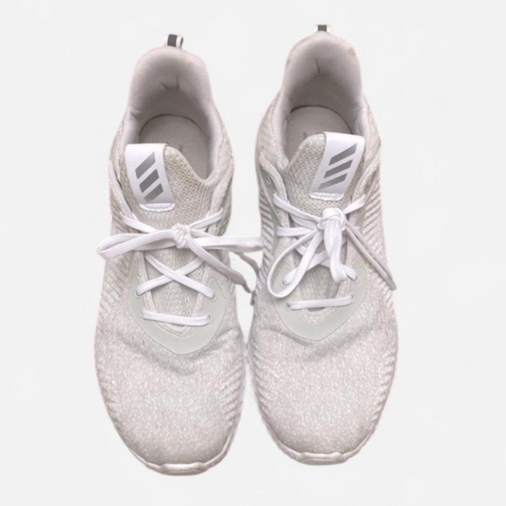🌲 Adidas Alpha Bounce Off White Sneakers Cushion Sole 9.5 - Picture 3 of 9